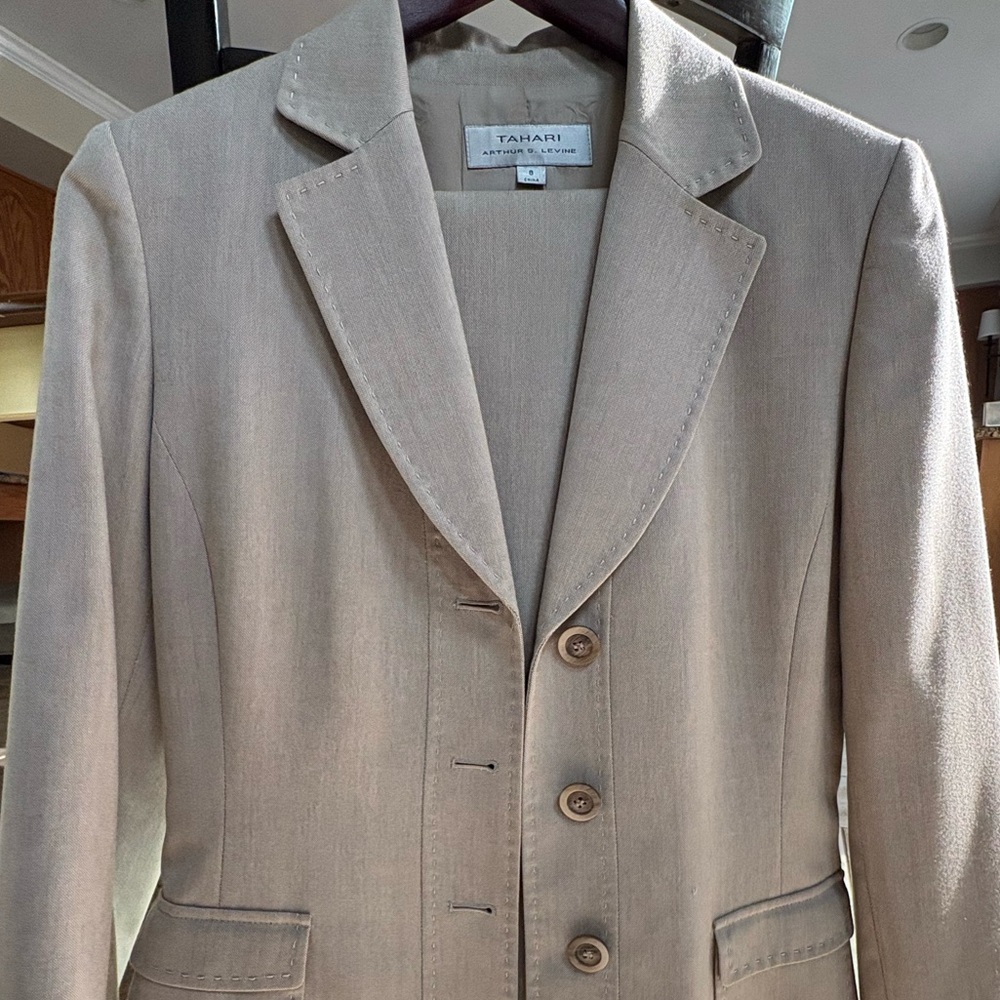 Tahari ASL Pantsuit - Beige/Oatmeal